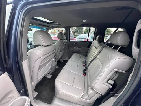Used 2010 Honda Pilot EX-L image 11
