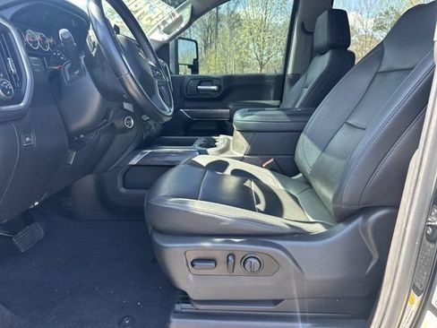 Used 2021 Chevrolet Silverado 2500 LTZ w/ Z71 Chrome Sport Edition AWD/4WD image 10
