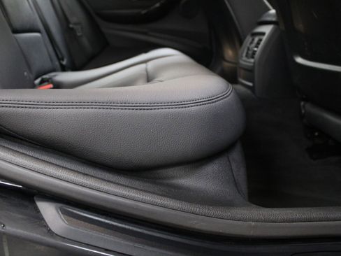 Used 2015 BMW 320i Sedan image 12