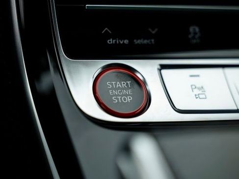 New 2025 Audi S8 AWD/4WD image 43