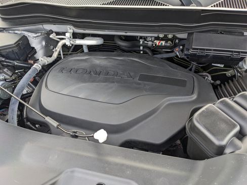 Used 2023 Honda Passport EX-L image 10