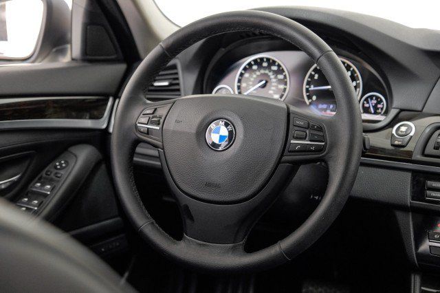 Used 2013 BMW 535i Sedan RWD image 11