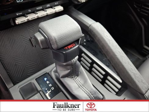 Certified 2025 Toyota Tacoma TRD Off-Road image 14