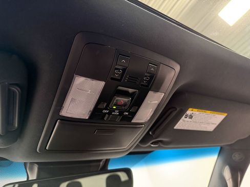 Used 2023 Lexus GX 460 image 87