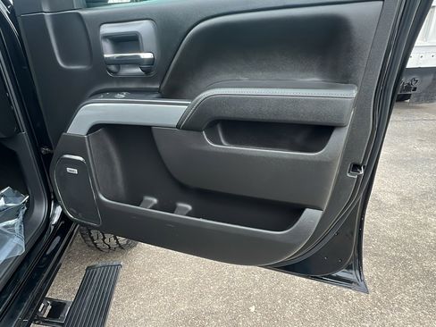 Used 2015 Chevrolet Silverado 1500 LTZ Z71 w/ Custom Sport Edition image 19