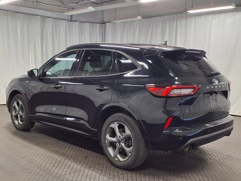 Used 2023 Ford Escape ST-Line w/ Tech Pack #1 AWD/4WD image 2