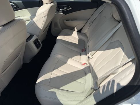 Used 2015 Chrysler 200 C FWD image 13