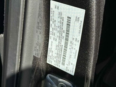 Used 2018 Ford Escape SE w/ Ford Safe & Smart Package image 34