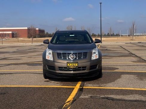 Used 2014 Cadillac SRX Luxury image 36