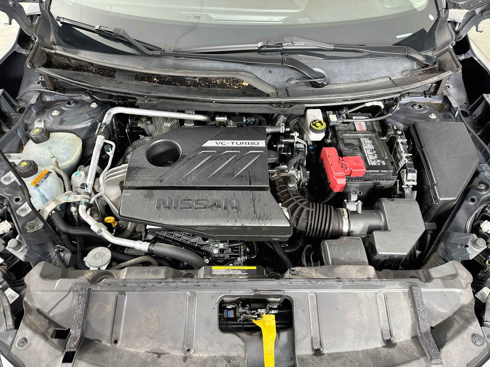 Used 2023 Nissan Rogue S AWD/4WD image 29