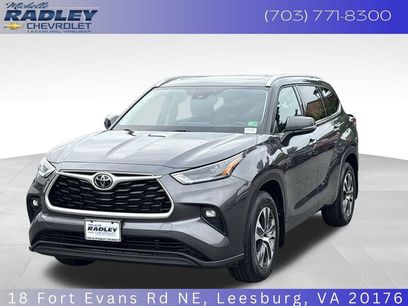Used 2022 Toyota Highlander XLE