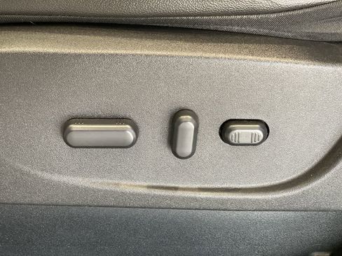 Used 2015 Ford Escape Titanium image 15