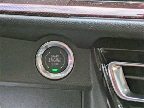 New 2026 Chevrolet Traverse RS image 23