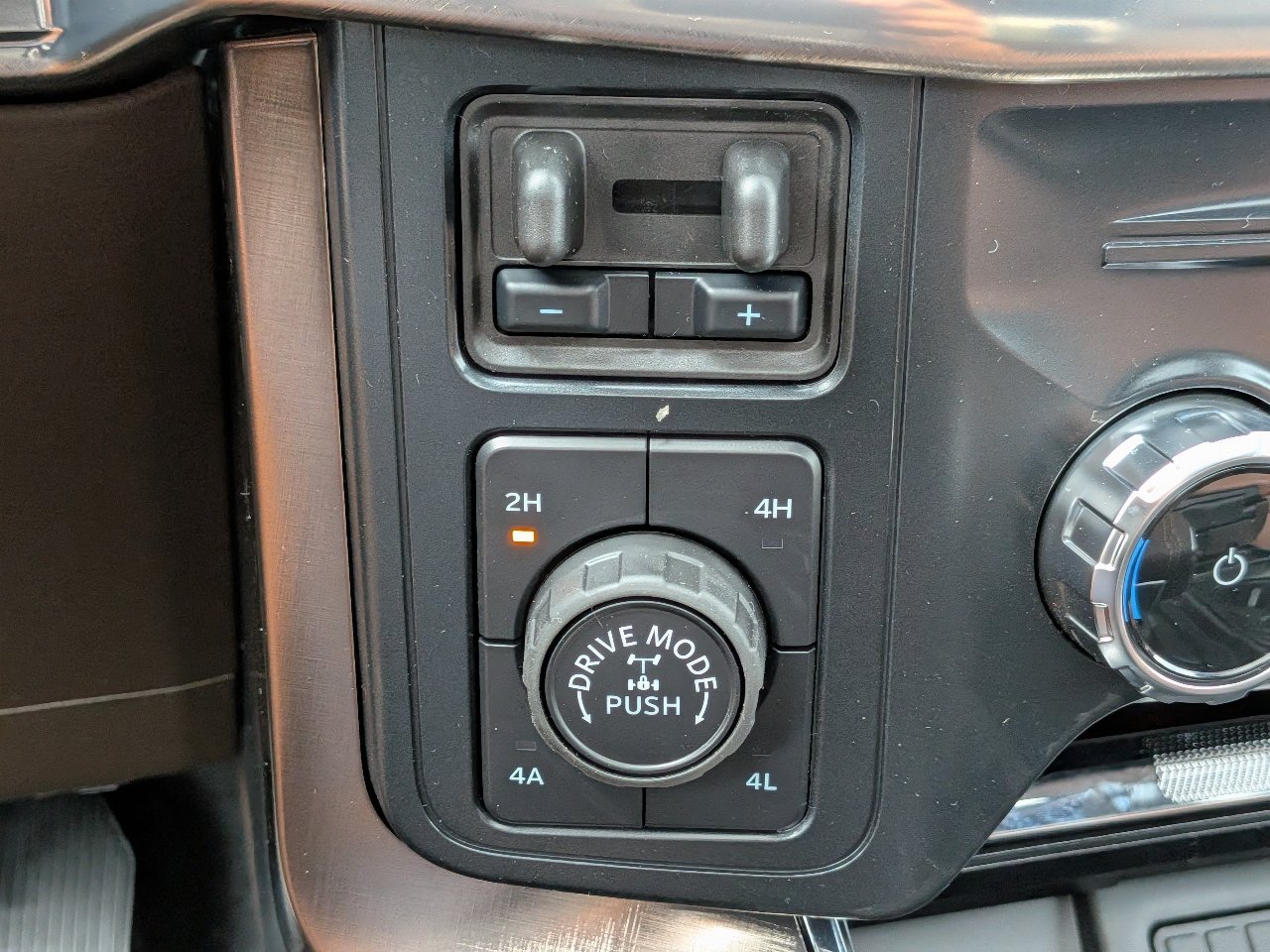 New 2026 Ford F150 King Ranch w/ Equipment Group 601A High AWD/4WD image 31