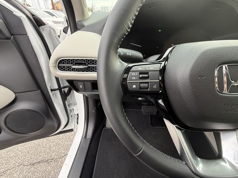 New 2026 Honda HR-V EX-L image 17