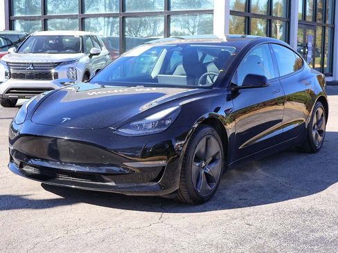 Used 2021 Tesla Model 3 Long Range image 9