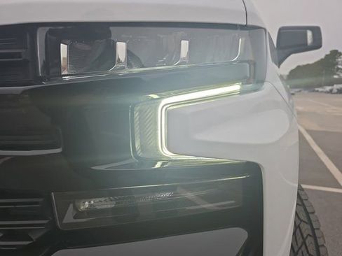 Used 2021 Chevrolet Silverado 1500 LT Trail Boss w/ Convenience Package II image 29