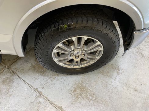 Used 2018 Ford F150 Lariat image 14