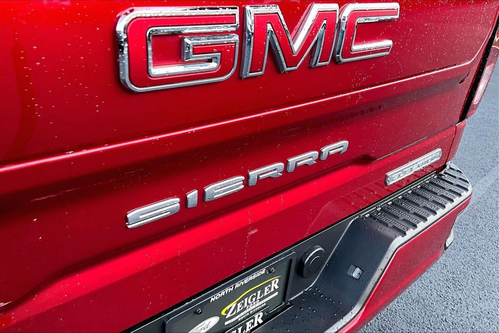 Used 2023 GMC Sierra 1500 Elevation AWD/4WD image 8