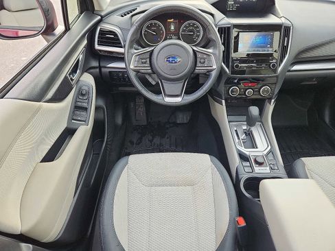 Used 2021 Subaru Forester Premium image 11