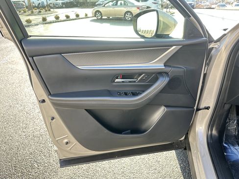 Used 2024 MAZDA CX-90 3.3 Turbo w/ Preferred Plus image 20