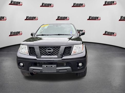 Used 2019 Nissan Frontier SV w/ Value Truck Package AWD/4WD image 2