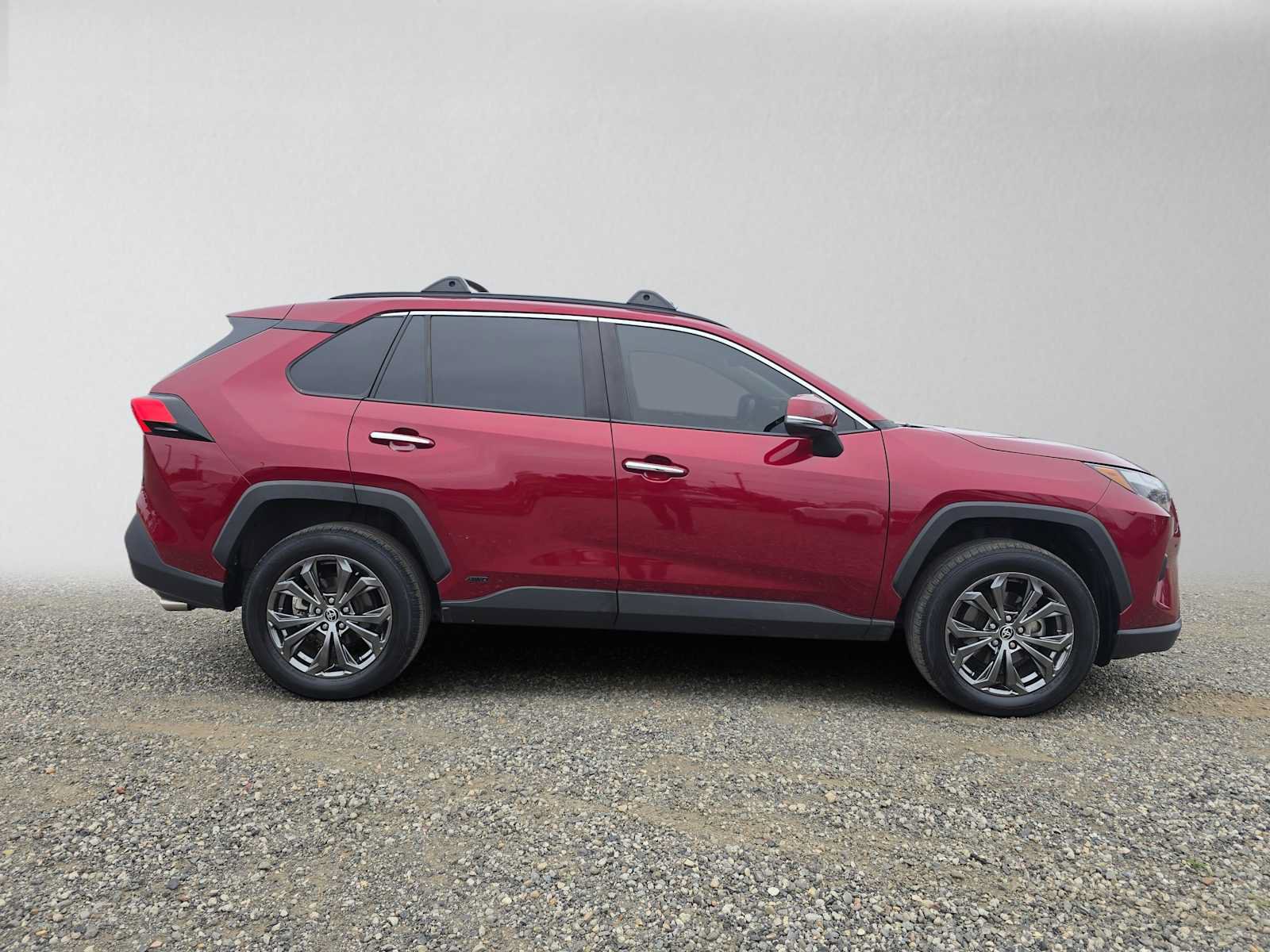 Certified 2023 Toyota RAV4 Limited AWD/4WD image 2