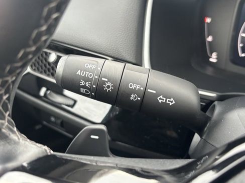 Used 2024 Honda Civic Touring image 22