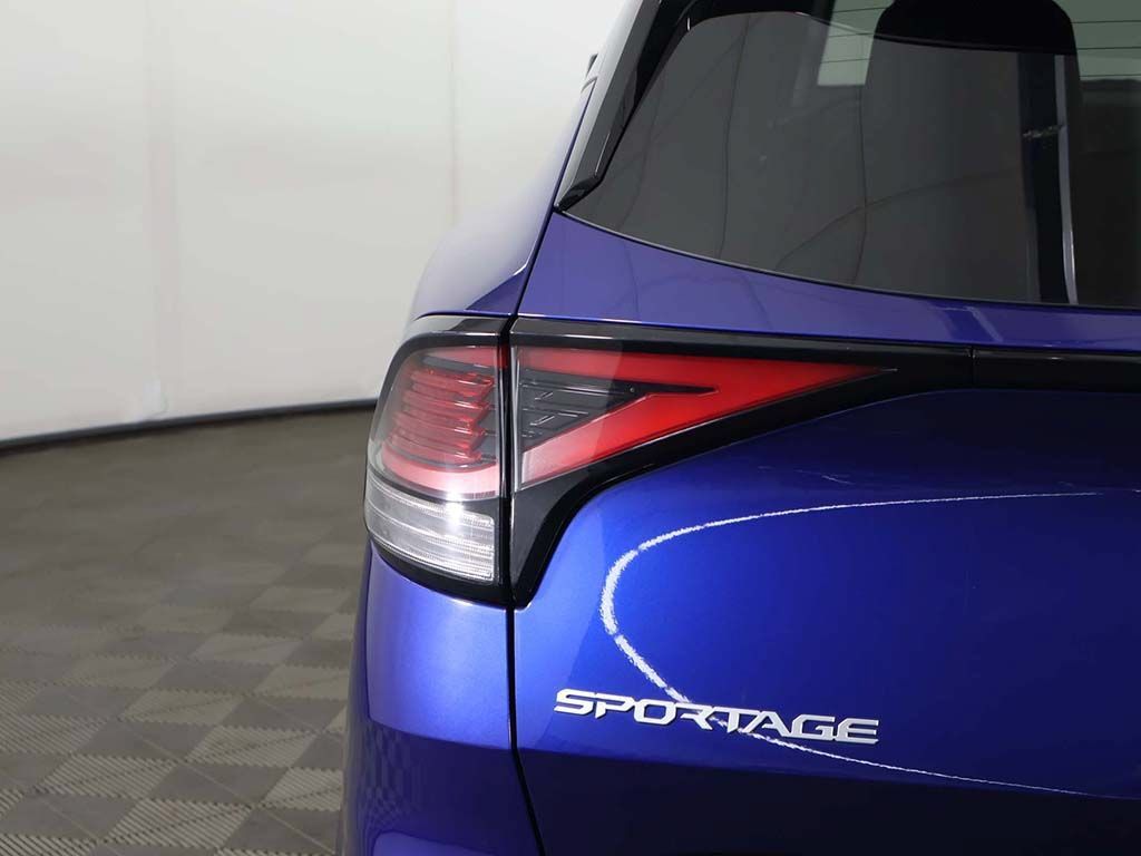 Used 2023 Kia Sportage EX FWD image 15