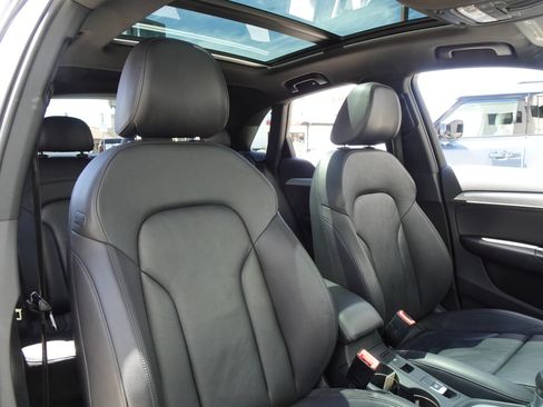 Used 2016 Audi Q3 2.0T Premium Plus w/ Technology Package FWD image 19