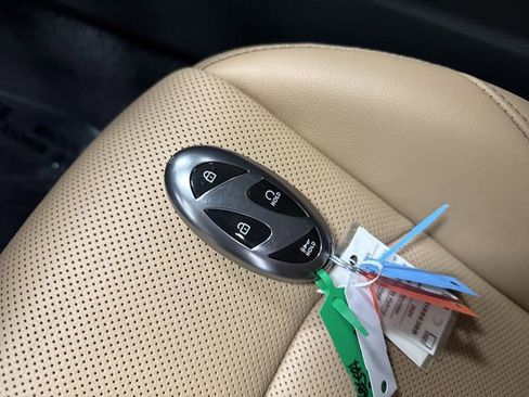 Used 2025 Hyundai Sonata Limited image 27