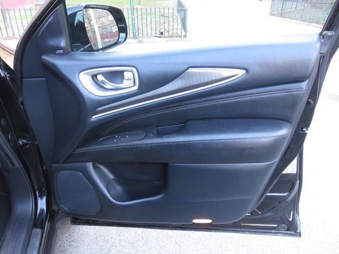 Used 2020 INFINITI QX60 Luxe w/ Essential Package image 28