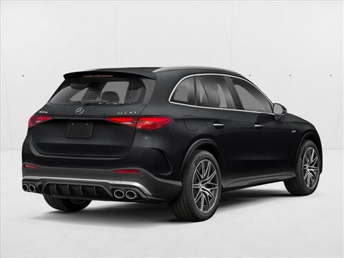 New 2026 Mercedes-Benz GLC 43 AMG 4MATIC image 2