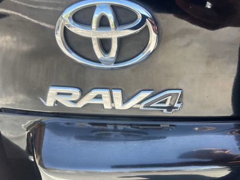 Used 2012 Toyota RAV4 Sport image 27
