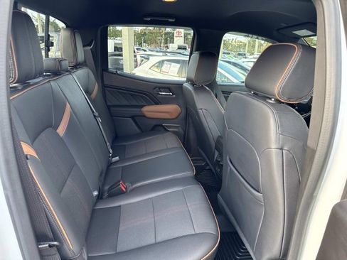 Used 2024 GMC Canyon AT4 image 21