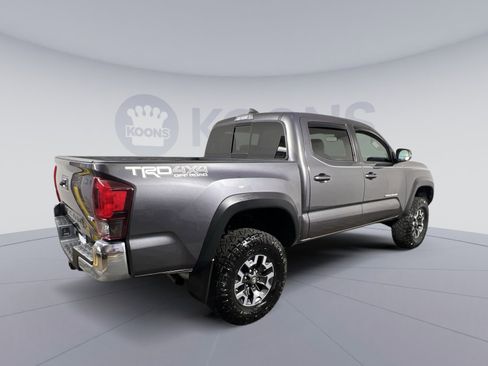 Used 2019 Toyota Tacoma TRD Off-Road image 7