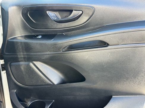 Used 2020 Mercedes-Benz Metris image 22