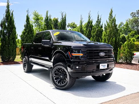 Used 2025 Ford F150 XLT w/ Equipment Group 301A Standard AWD/4WD image 2
