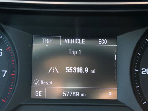 Used 2023 Chevrolet TrailBlazer LT FWD image 21