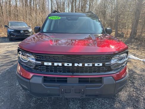 Used 2025 Ford Bronco Sport Outer Banks w/ Outer Banks Tech Package+ image 2