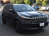 Used 2016 Jeep Cherokee Sport image 4