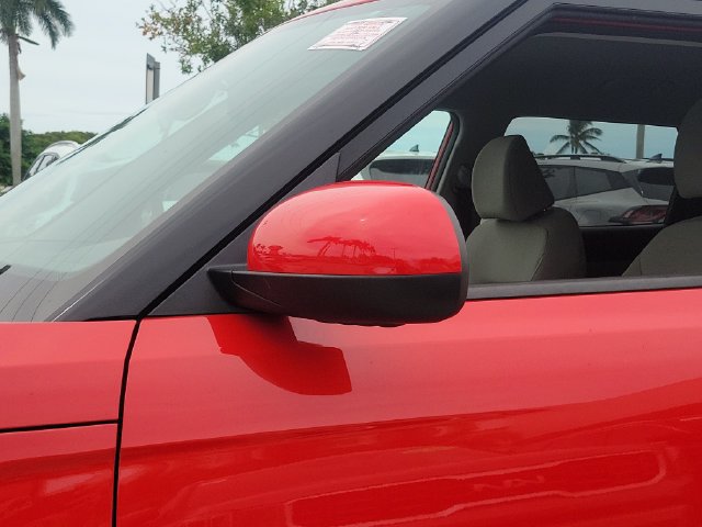 Certified 2024 Kia Soul LX FWD image 6
