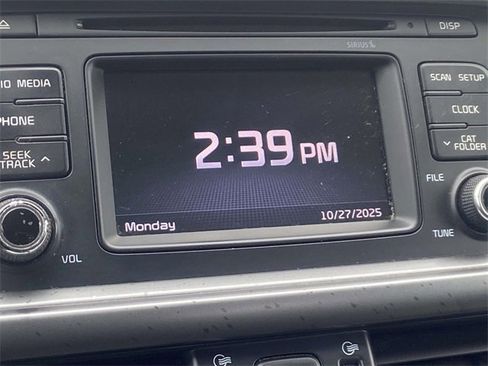 Used 2016 Kia Optima LX image 14