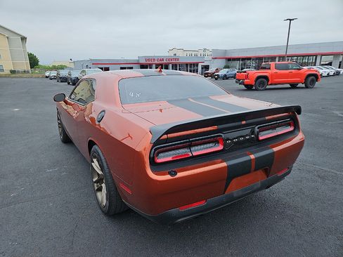 Used 2023 Dodge Challenger SRT Hellcat RWD image 3