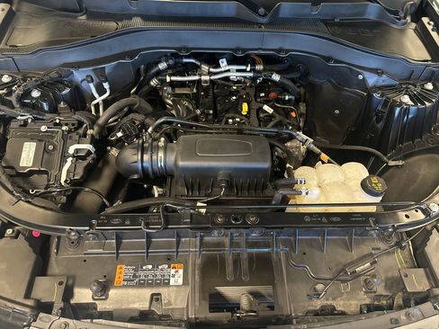 Certified 2023 Ford Explorer XLT w/ Equipment Group 202A image 14