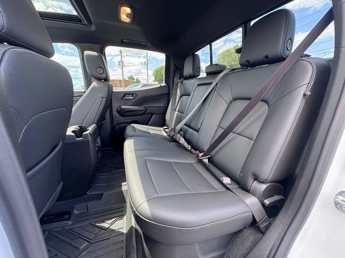 Used 2025 GMC Canyon Elevation w/ Convenience Package AWD/4WD image 18