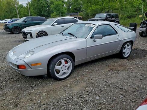 Used 1988 Porsche 928 S4 image 2