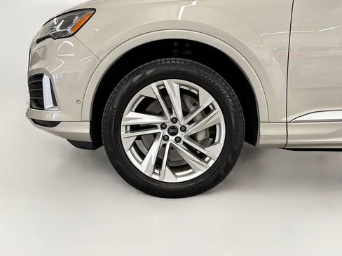 Used 2023 Audi Q7 2.0T Premium w/ Convenience Package AWD/4WD image 24