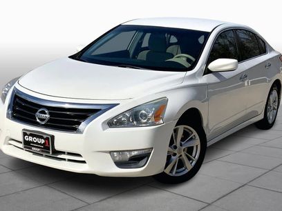 Used 2013 Nissan Altima 2.5 SV
