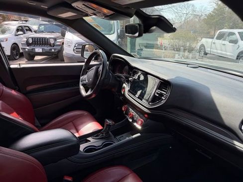 Used 2023 Dodge Challenger SRT Hellcat w/ Driver Convenience Group image 29